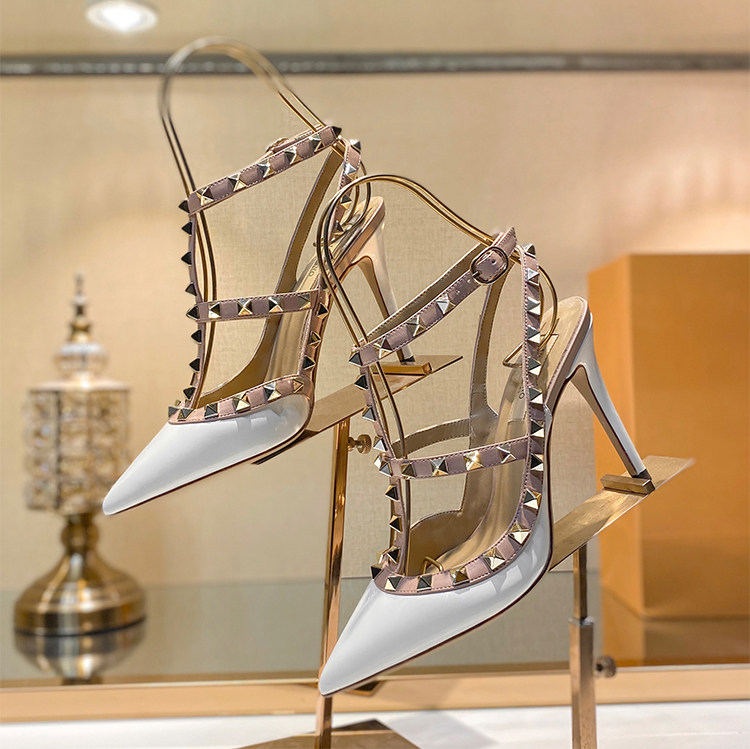 Women Gladiator Heeled Sandals - đánh giá và giá Leatherwork Rivets